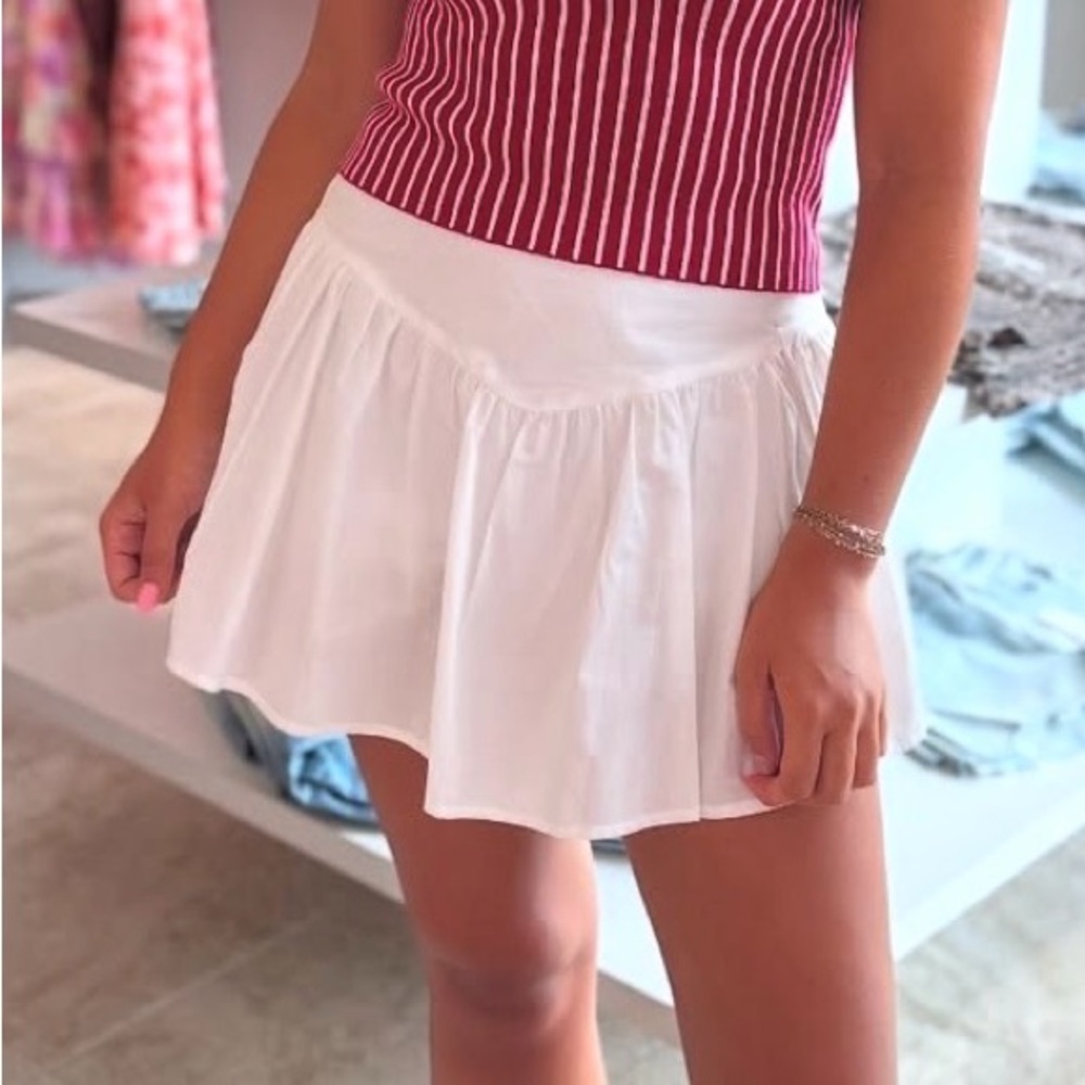 NWT White flare mini skirt with built in shorts
